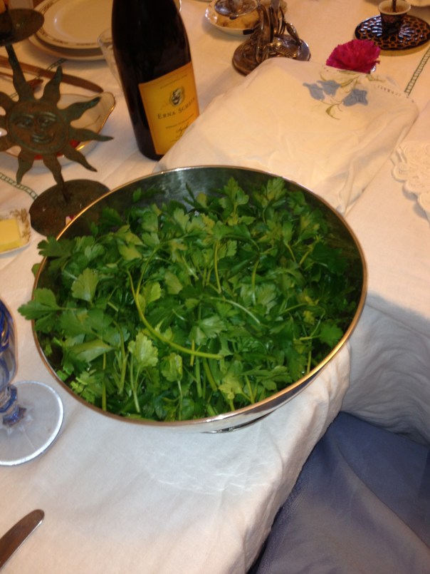 Parsley ready for Esti's sauce, washed and dry